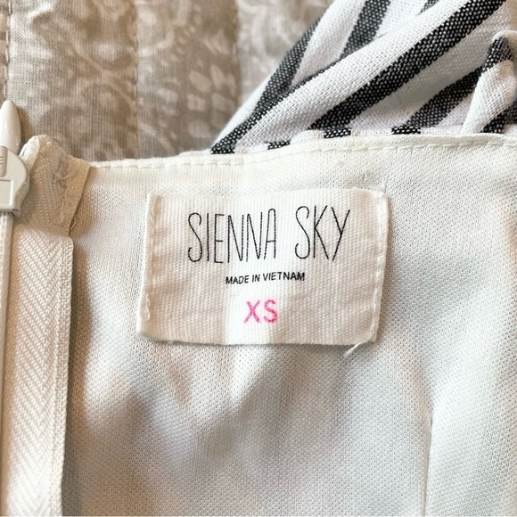 Sienna Sky Grey & White Striped Spaghetti Strap Faux Wrap Mini Dress Extra Small - Picture 6 of 10